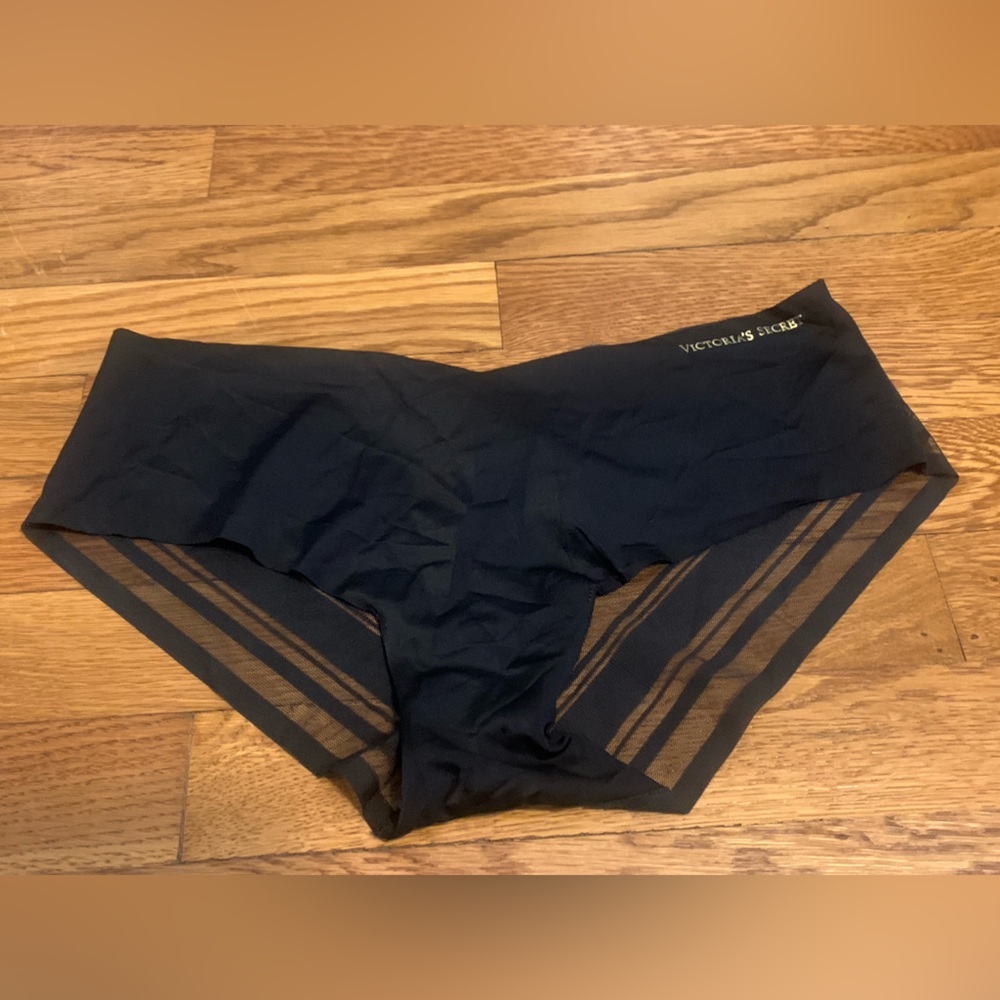NWT Victoria's Secret black high-Leg cheeky panties, Womens size large